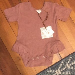 Kate Quinn ruffles onesie 3-6 months NWT!